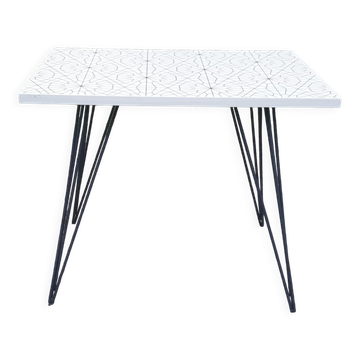 Vintage coffee table