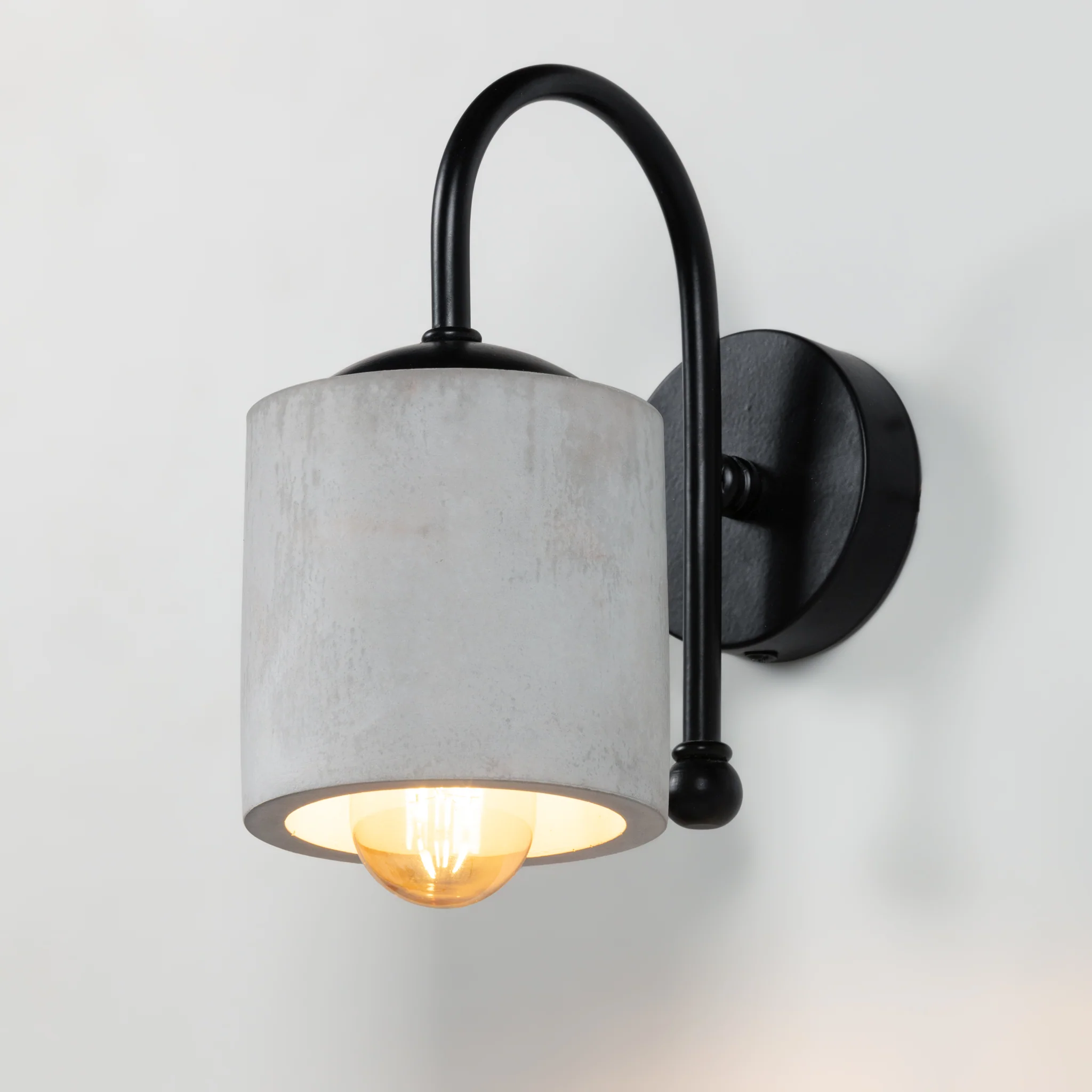 Scandinav grey sconce