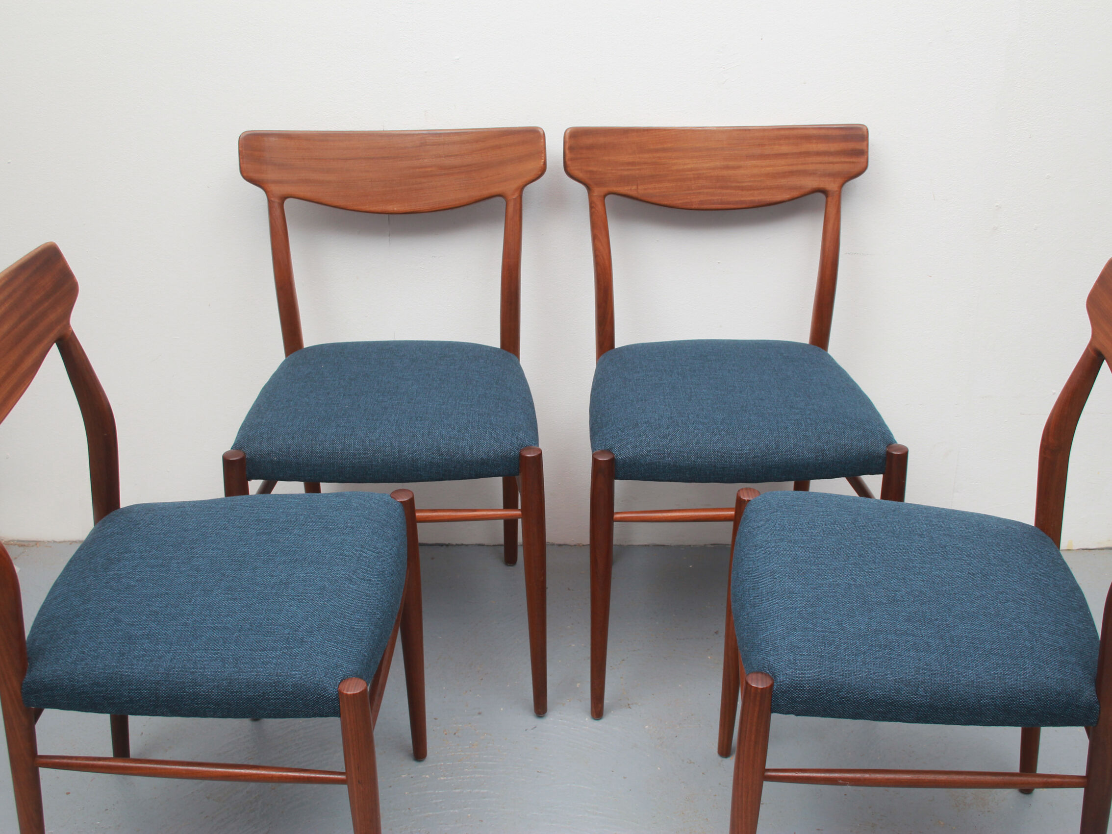 Set of 4 chairs in teak, Herkskröter for Lübke