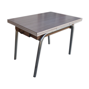 Table formica