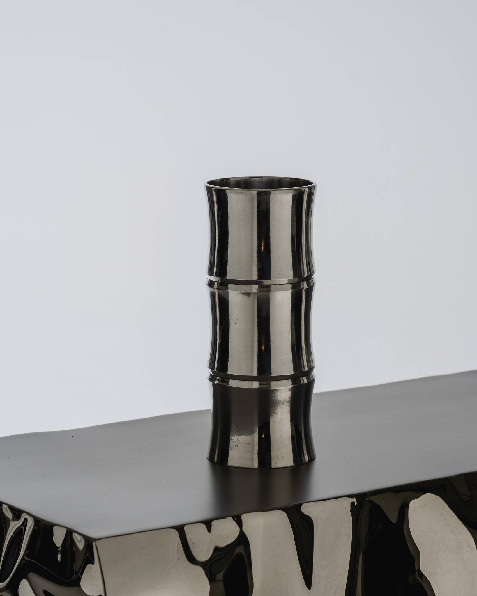 Petit vase bambou en métal, 1970s