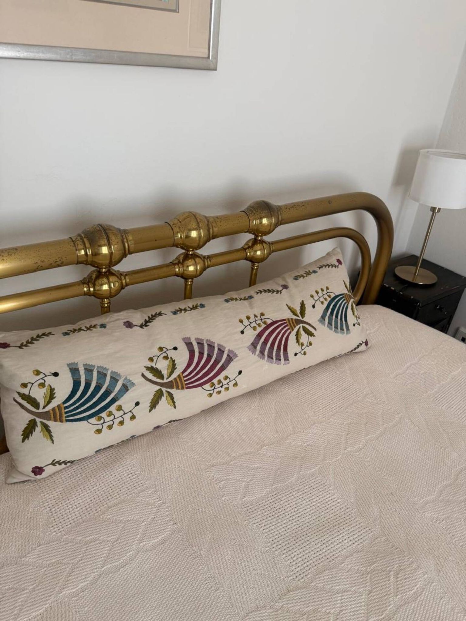 Coussin exceptionnel en teinture grecque vintage tissée à la main.