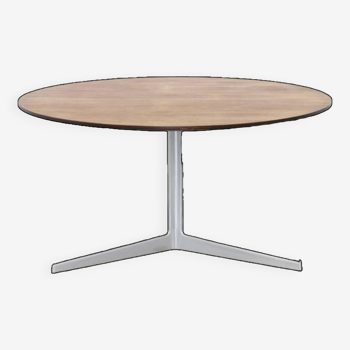 Table basse ronde par Arne Jacobsen pour Fritz Hansen, 1960s