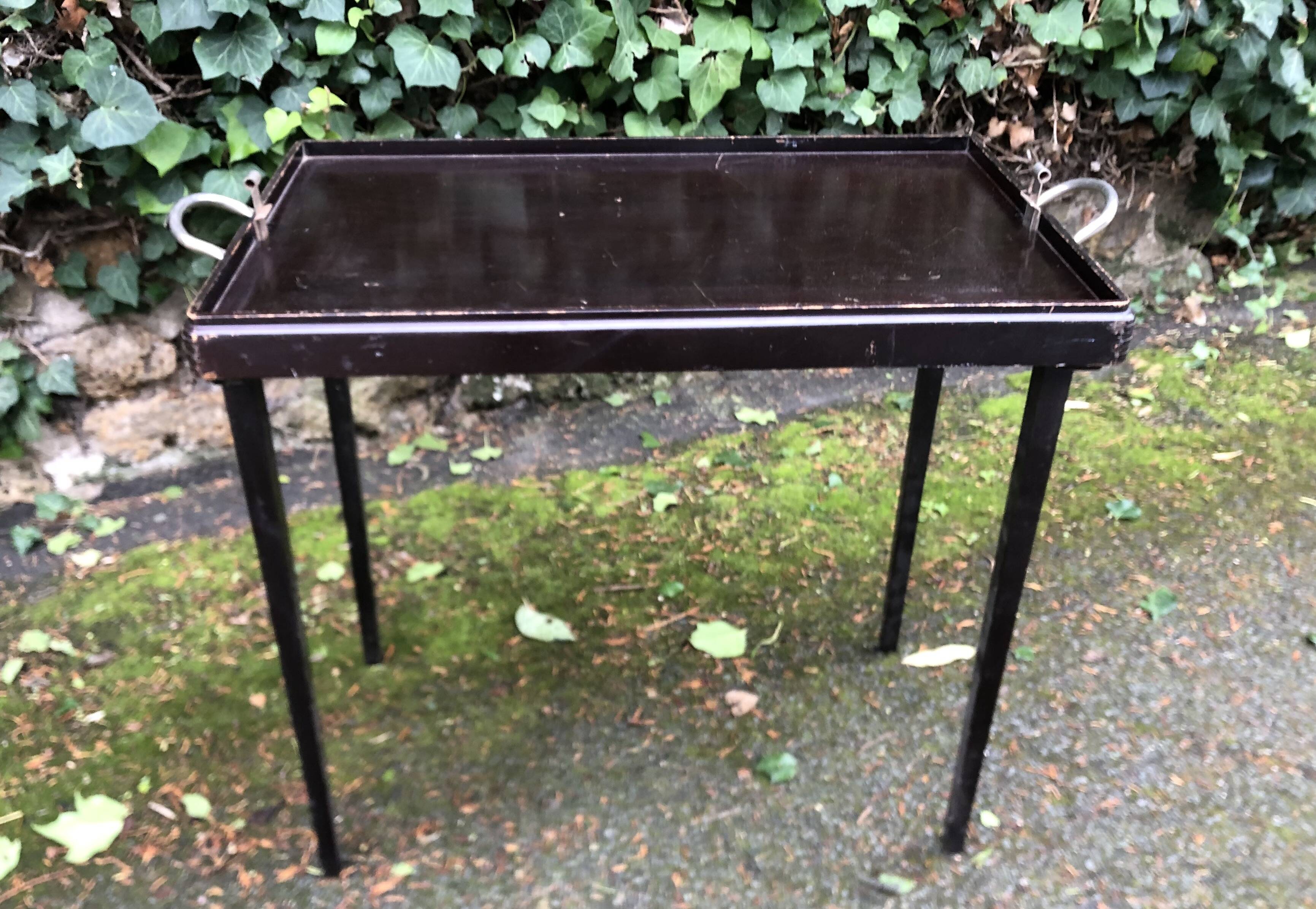 Geisha Art Deco serving table from the 30s/40s
