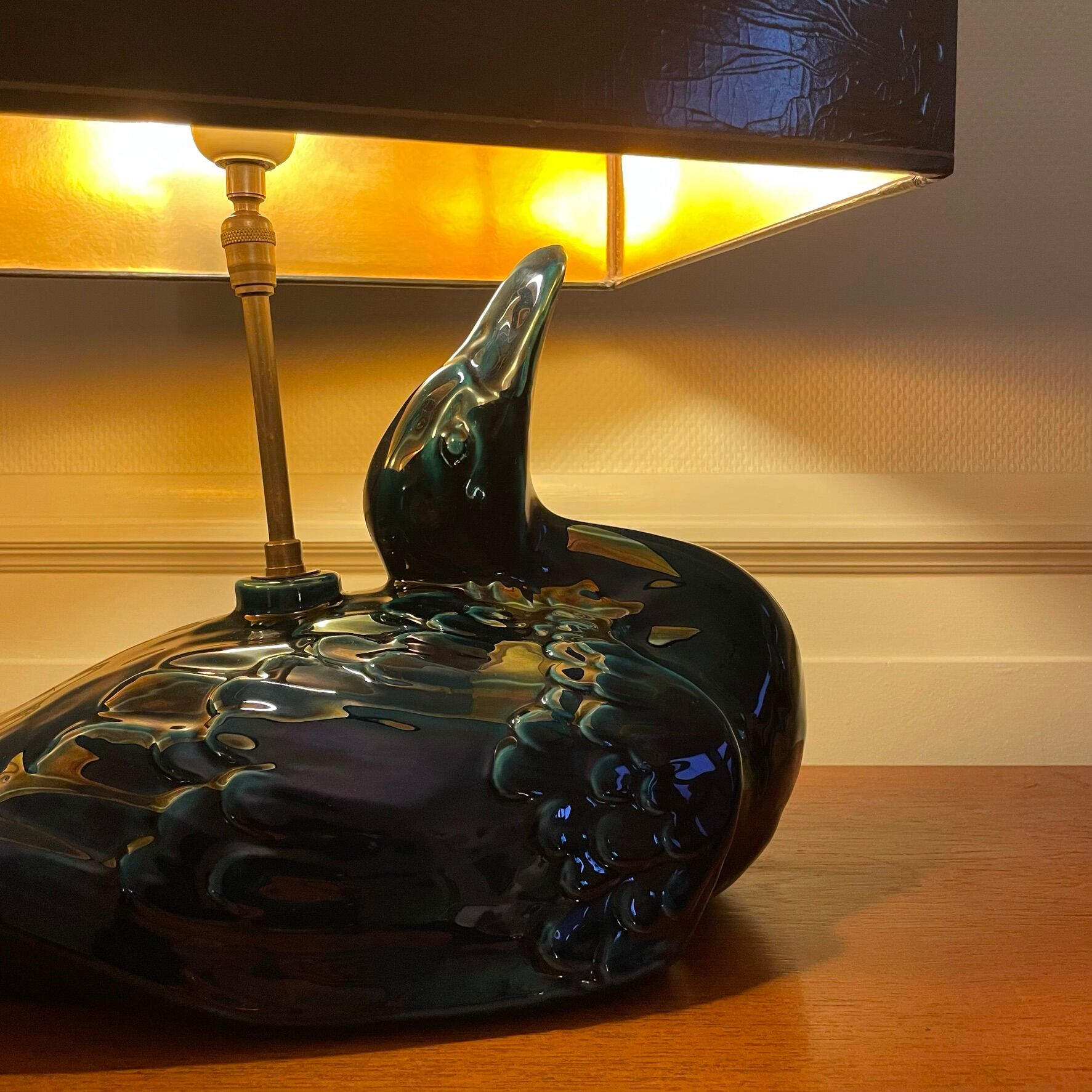 Art deco duck lamp