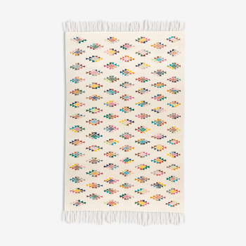 Kilim berbere avec motifs colores 180 x 130 cm