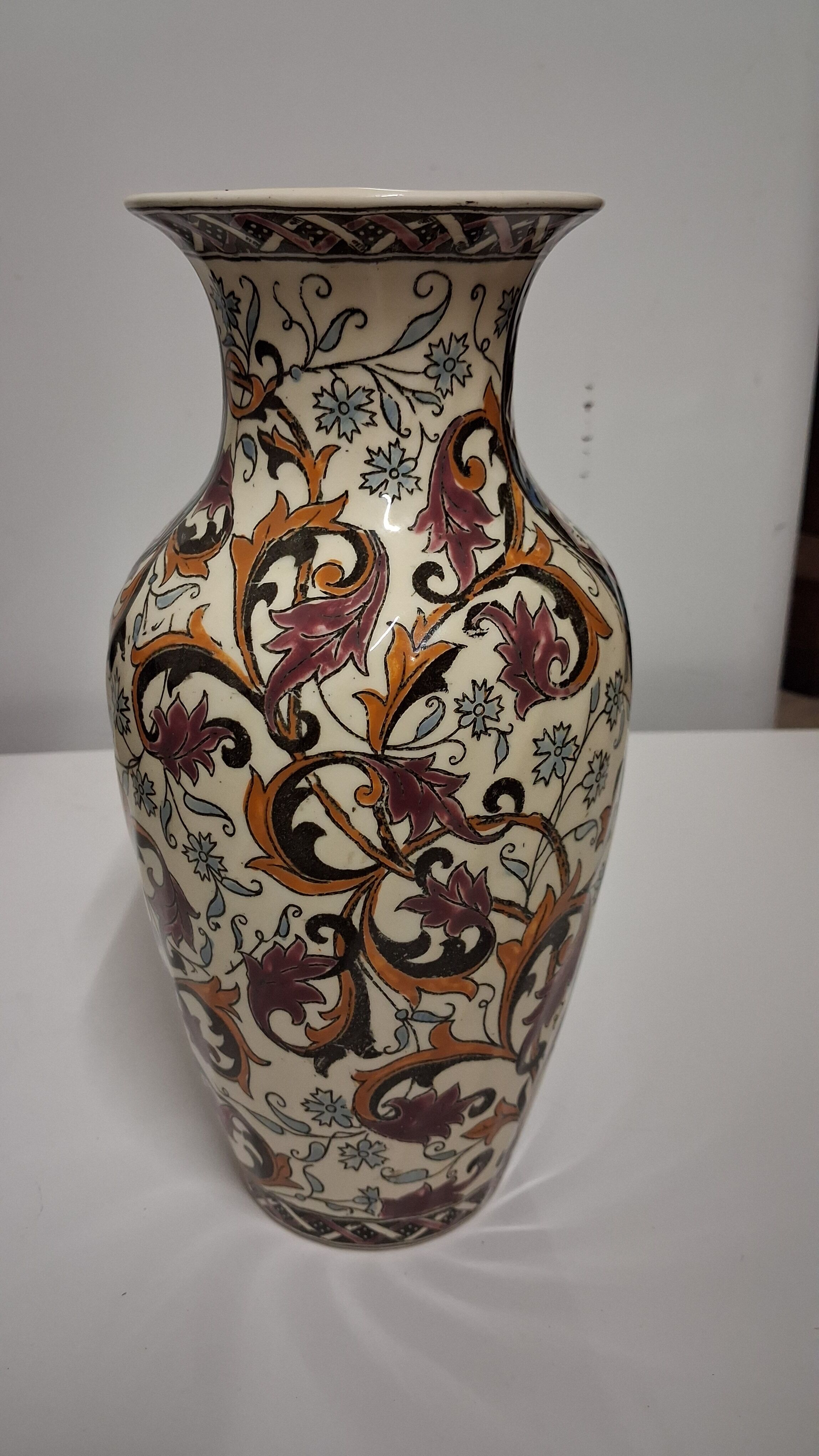 Gien vase