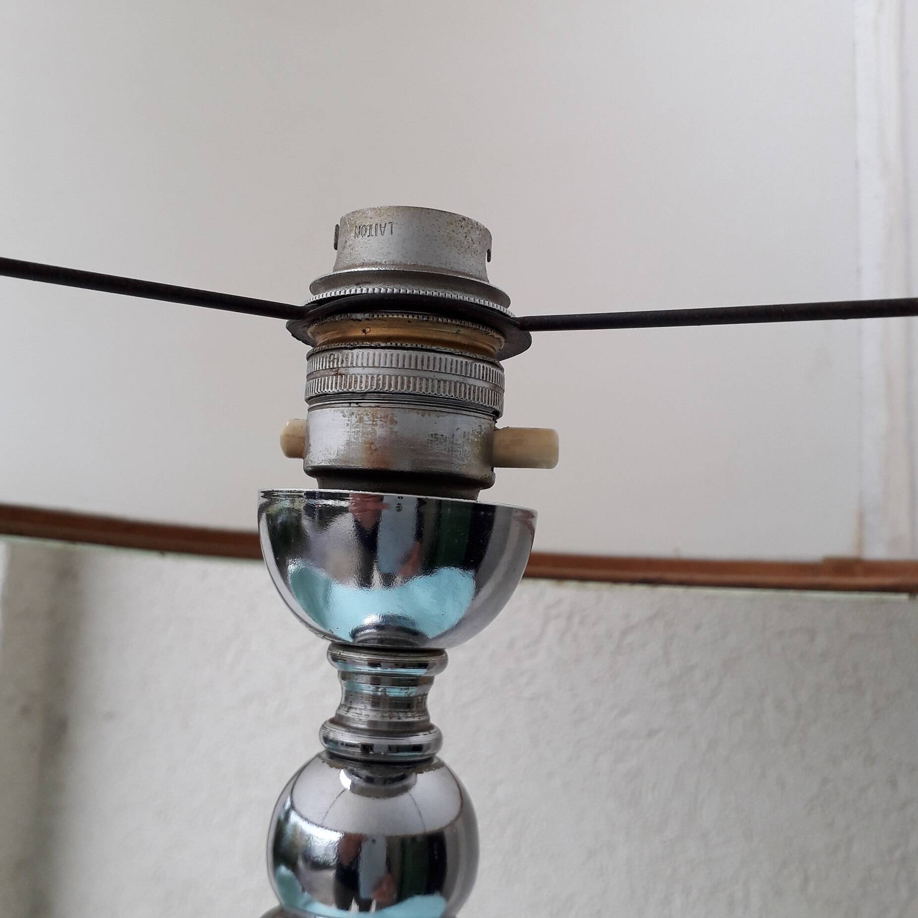 Lamp 70 in chrome metal