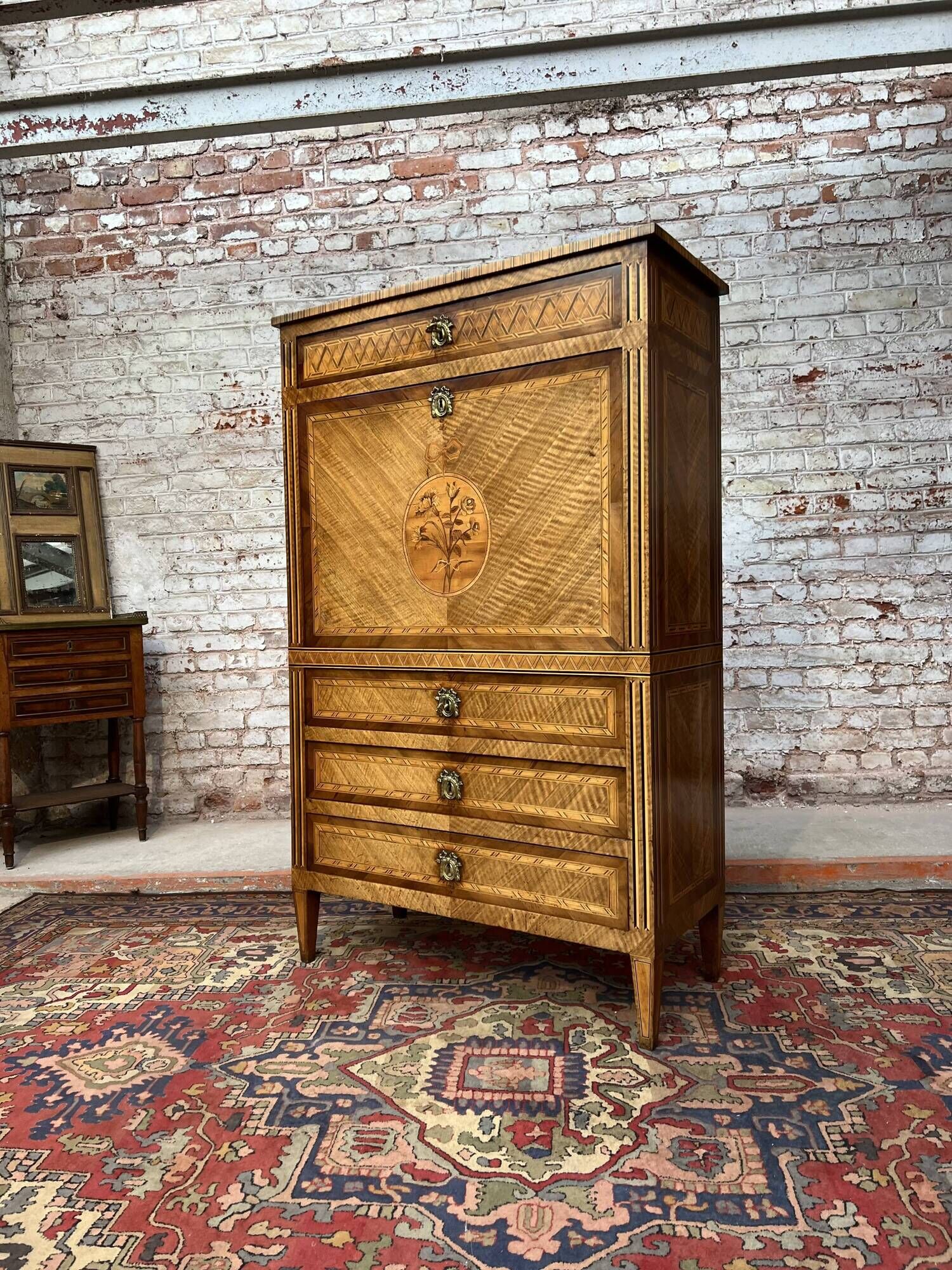 Writing desk in marquetry of Louis XVI XVIII century