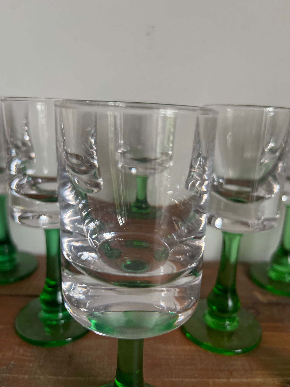 11 stemmed glasses