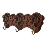 Porte-manteau mural ancien en chêne sculpté avec 3 crochets en laiton en forme d'ange, France