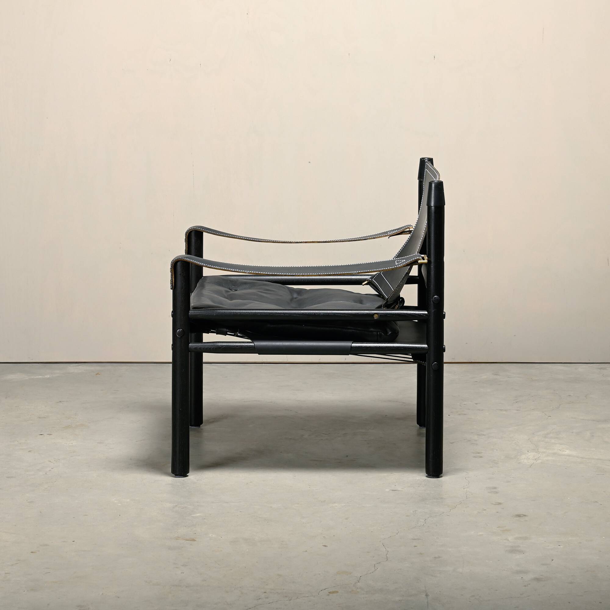 Arne Norell Sirocco Safari Lounge Chair in Black Leather and Stained Ash