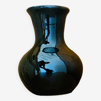 Vase noir