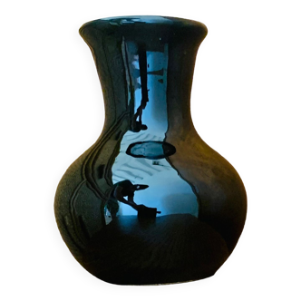 Black vase