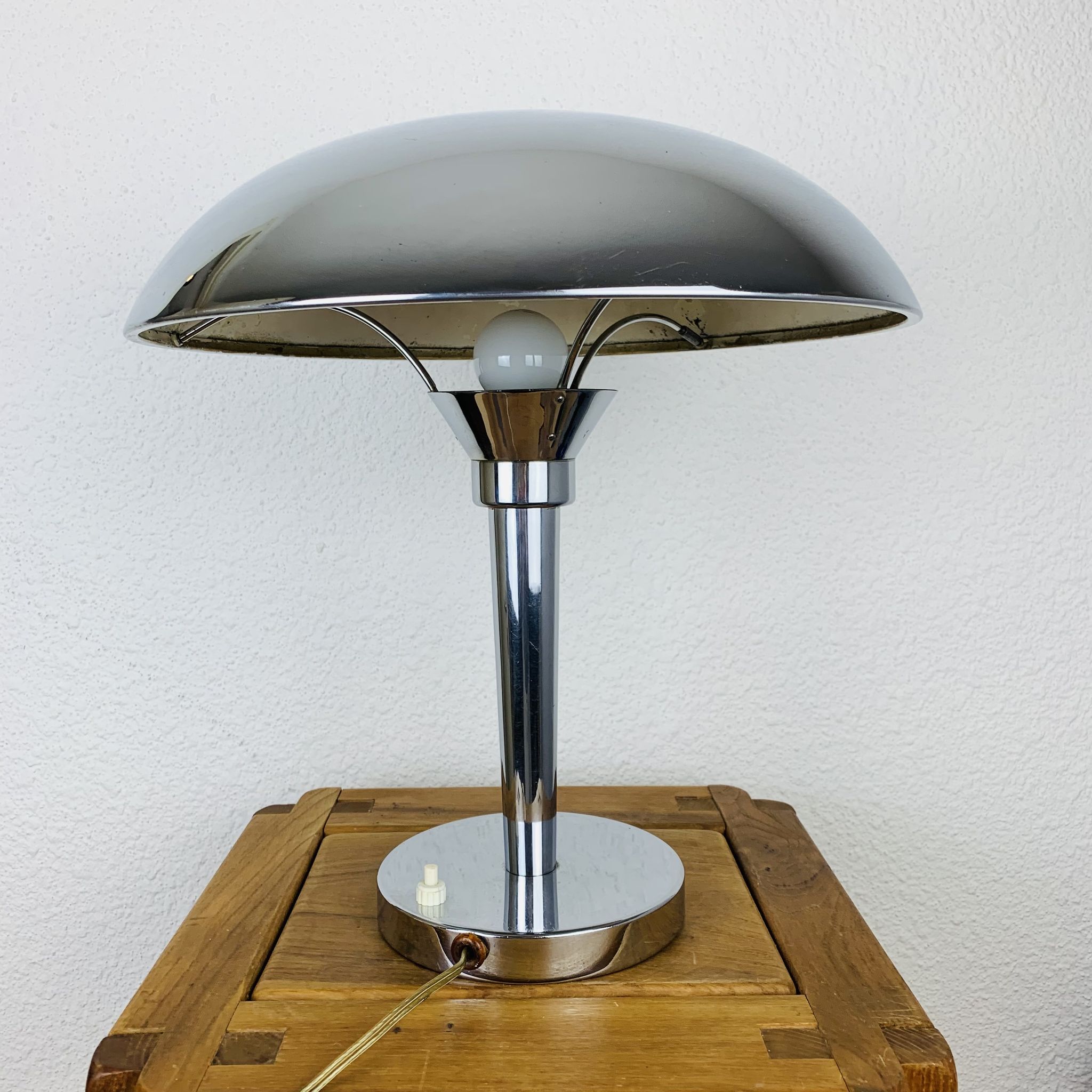 Lamp of the brand Claude