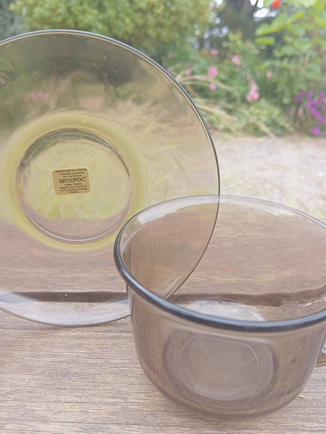 4 smoked glass cups and saucers from Arcoroc 1970