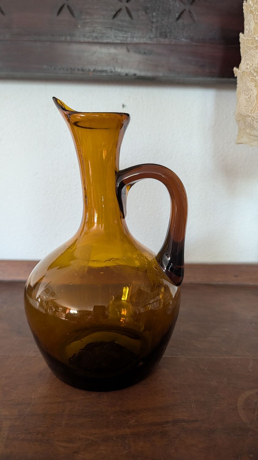 Amber blown glass carafe (1960)