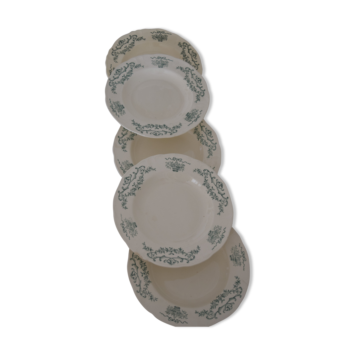 Lot de 5 assiettes creuses en terre de fer