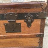 Travel trunk 1900 leather and wood