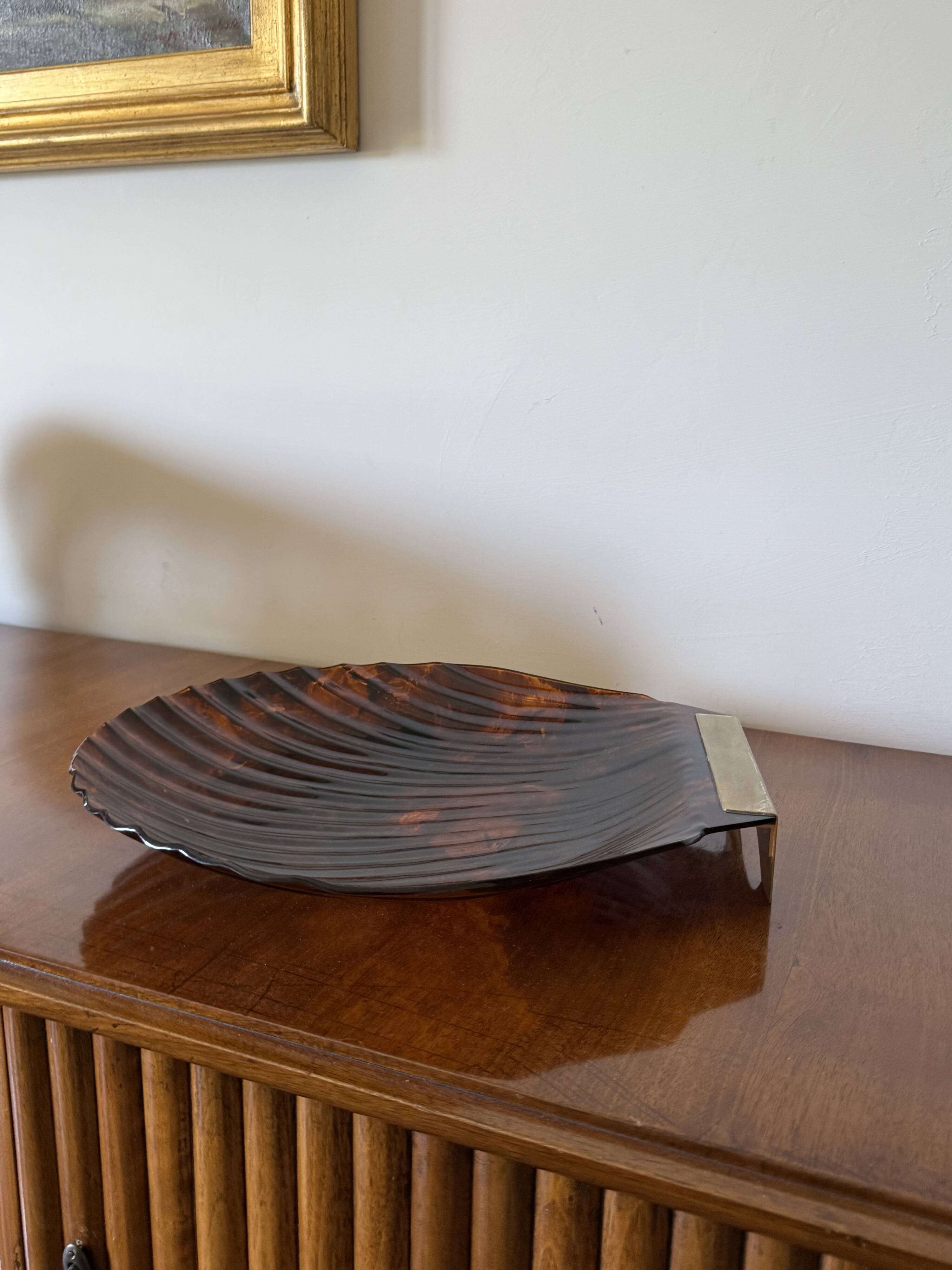 Hollywood regency shell shaped centerpiece, Italy 1970s