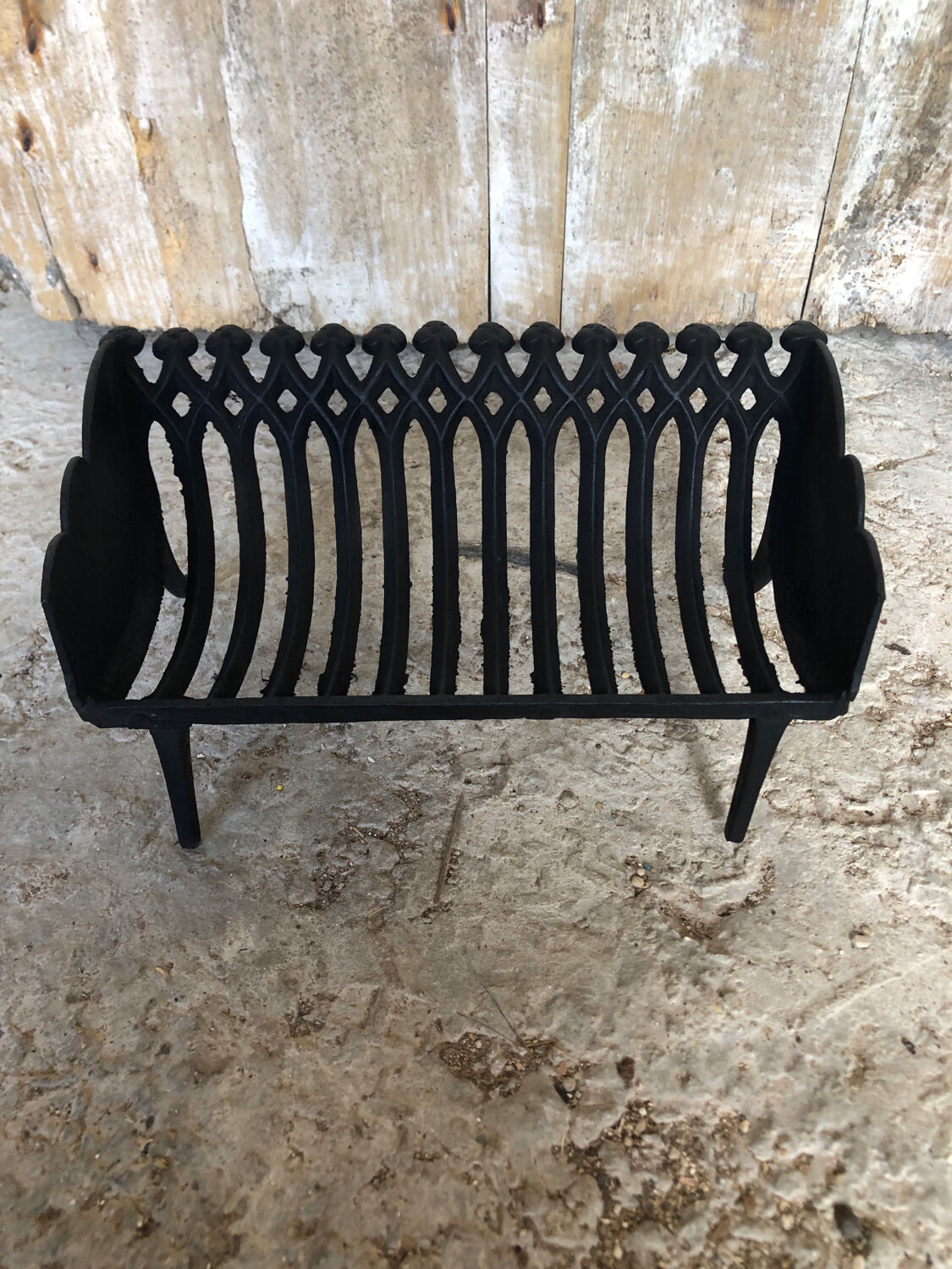 Old fireplace fireplace vintage cast iron