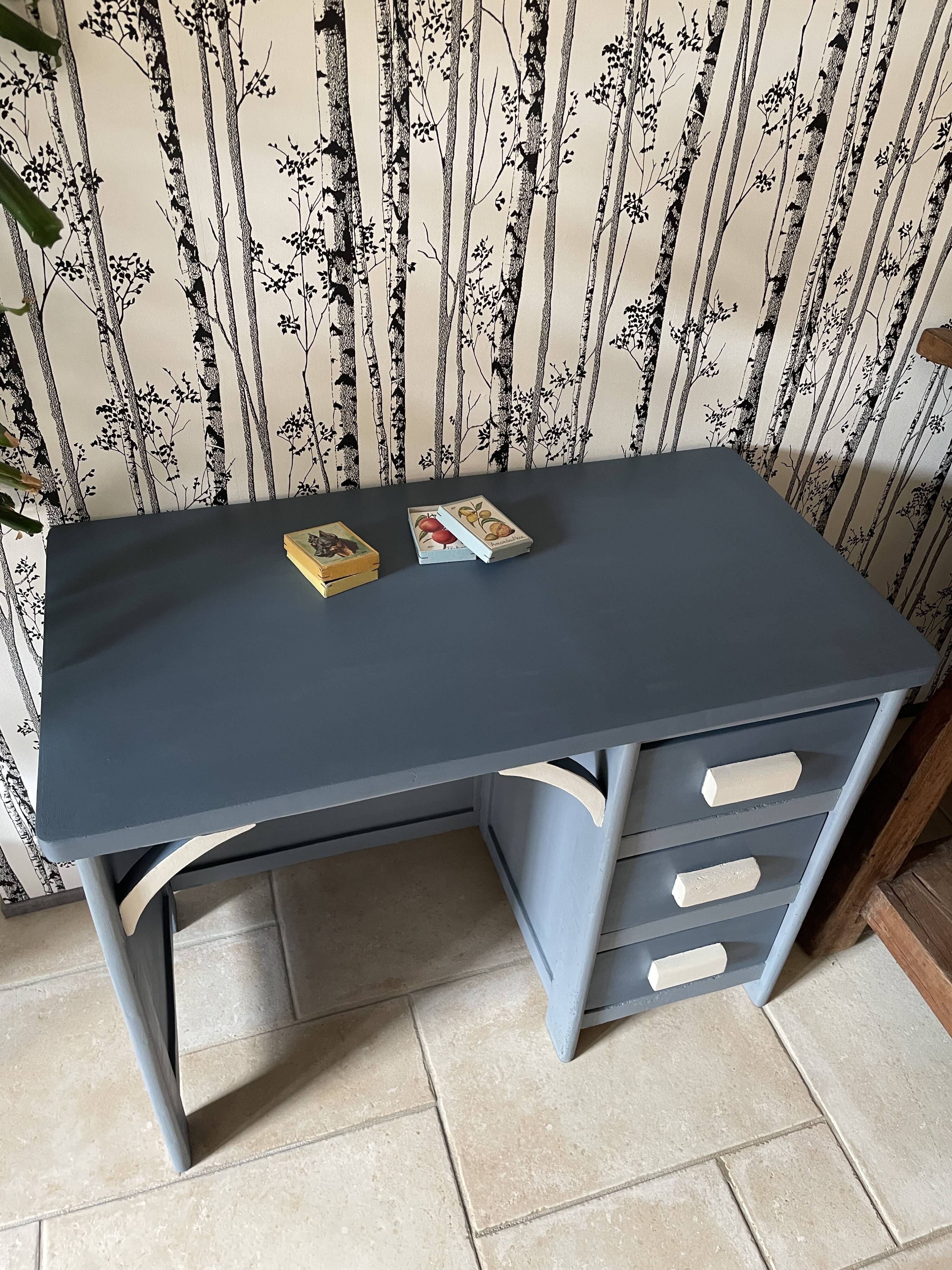 50s child desk revamped