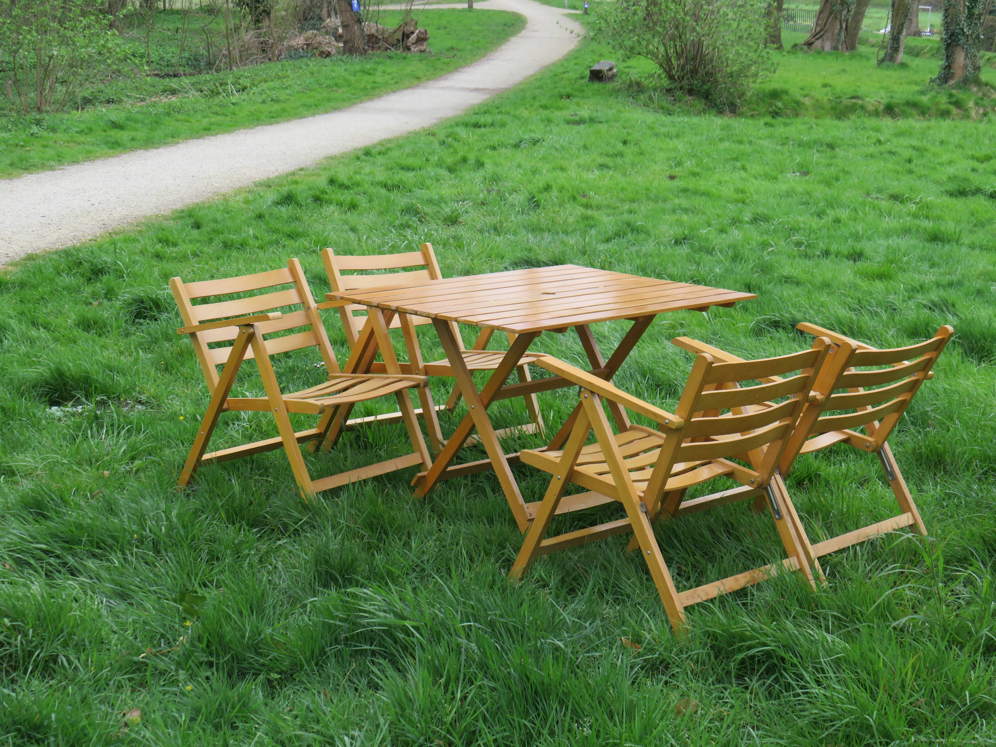 Vintage wood folding garden set.