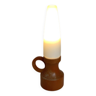 Lampe en bois orange scandinave