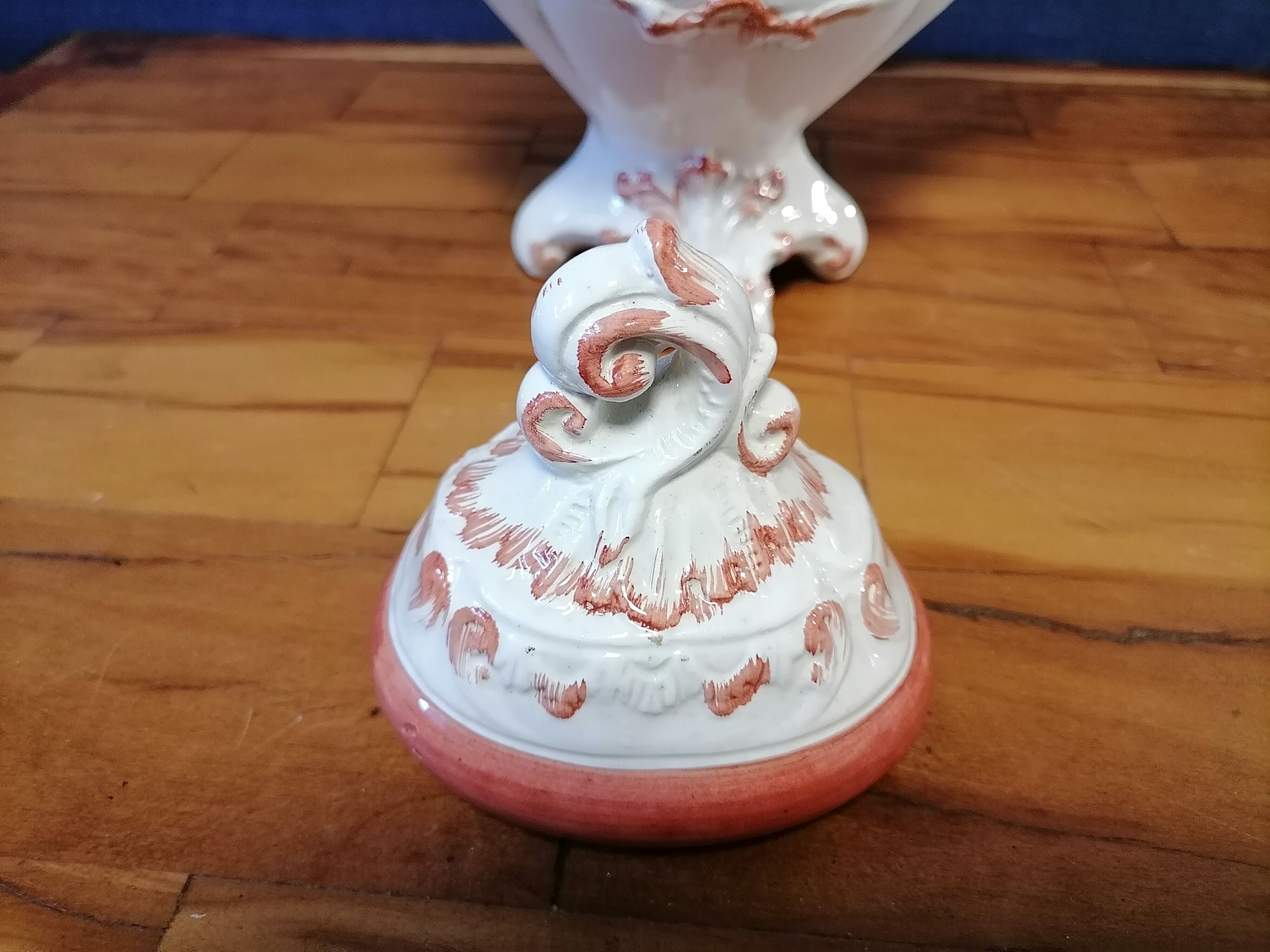 Aiguiere faïence italienne
