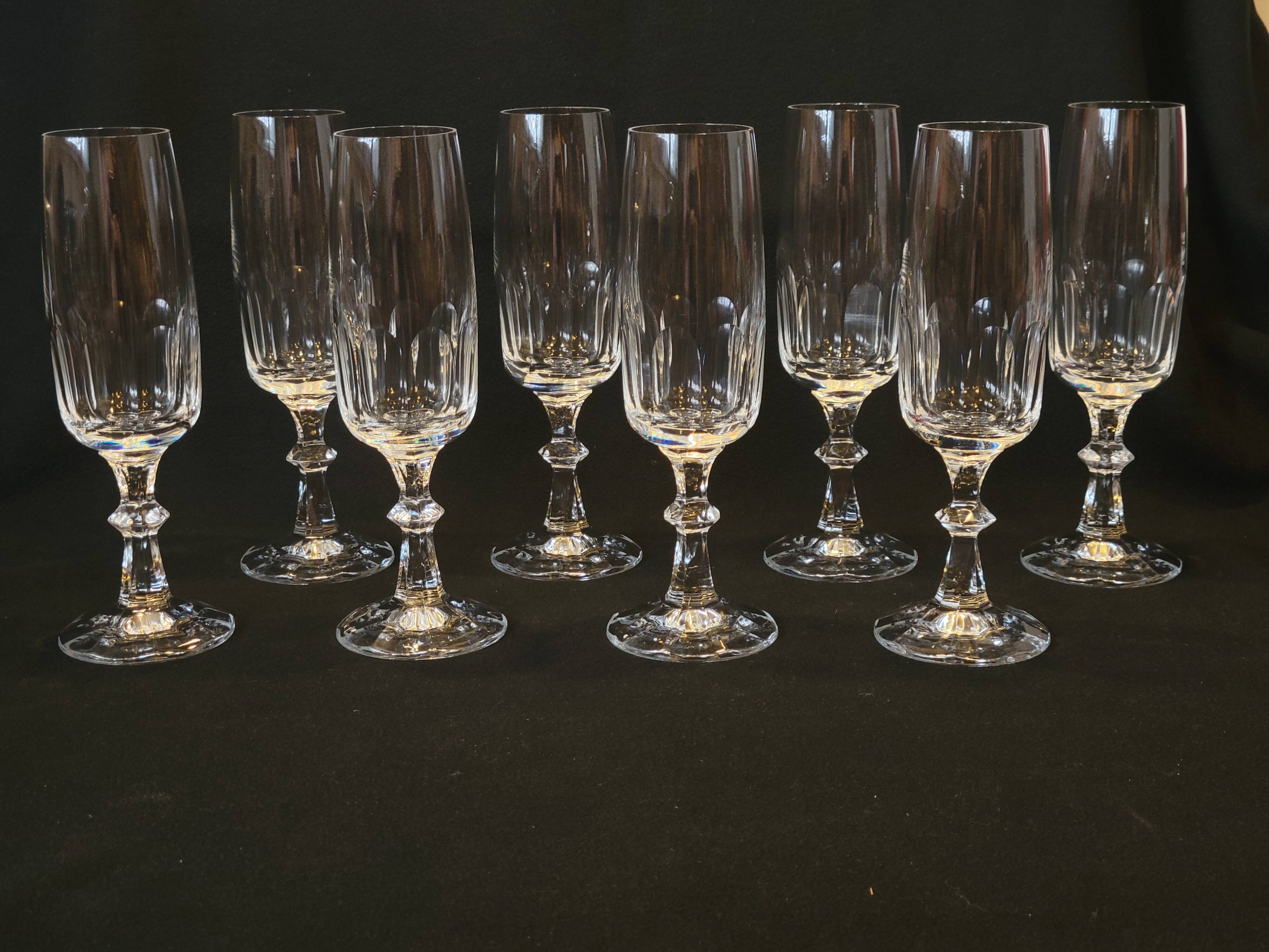 8 champagne flutes in flat cut crystal