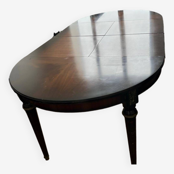 Jp ehart mahogany table