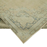 Hand-Knotted Persian Antique 1970s 284 cm x 388 cm Beige Wool Carpet