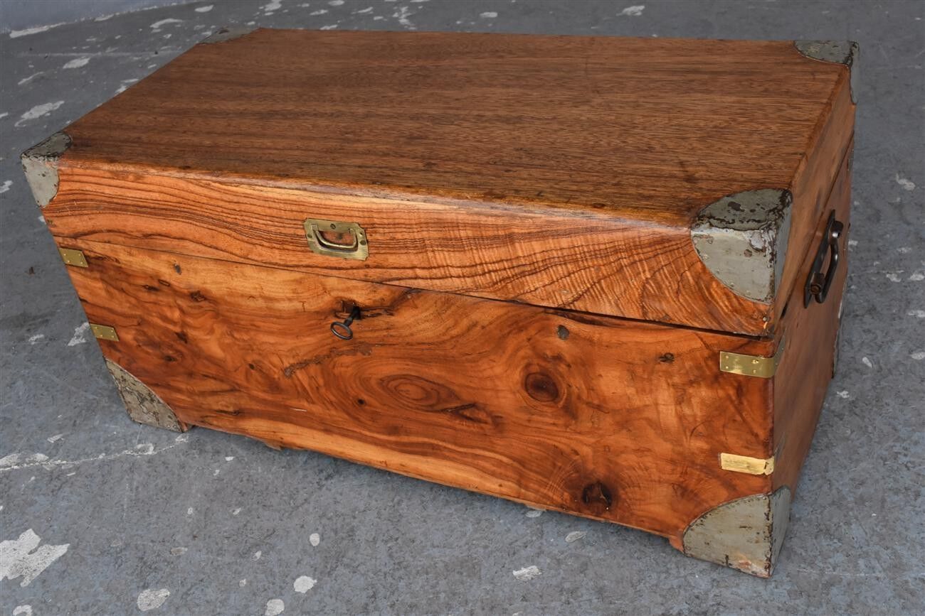 Navy in time camphor trunk late XIXth