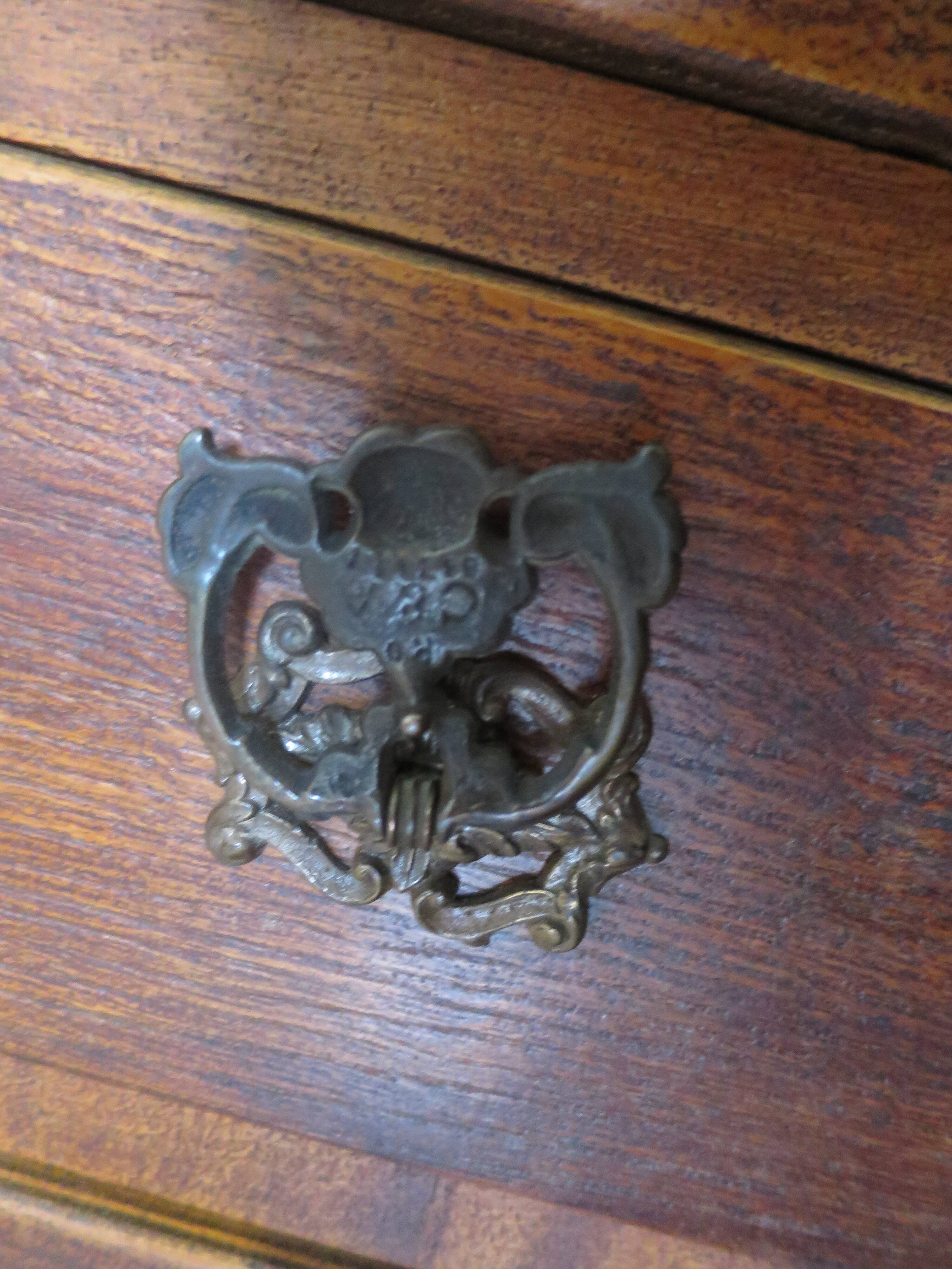 Art Deco chest of drawers with 4 drawers in oak, France 1930s-50s