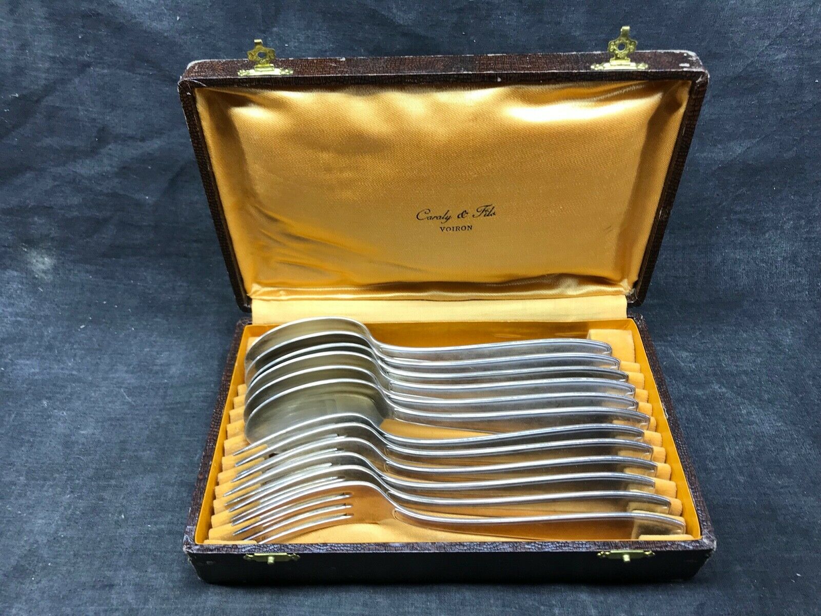 Lot de 12 couverts en métal argenté Deetjen 100