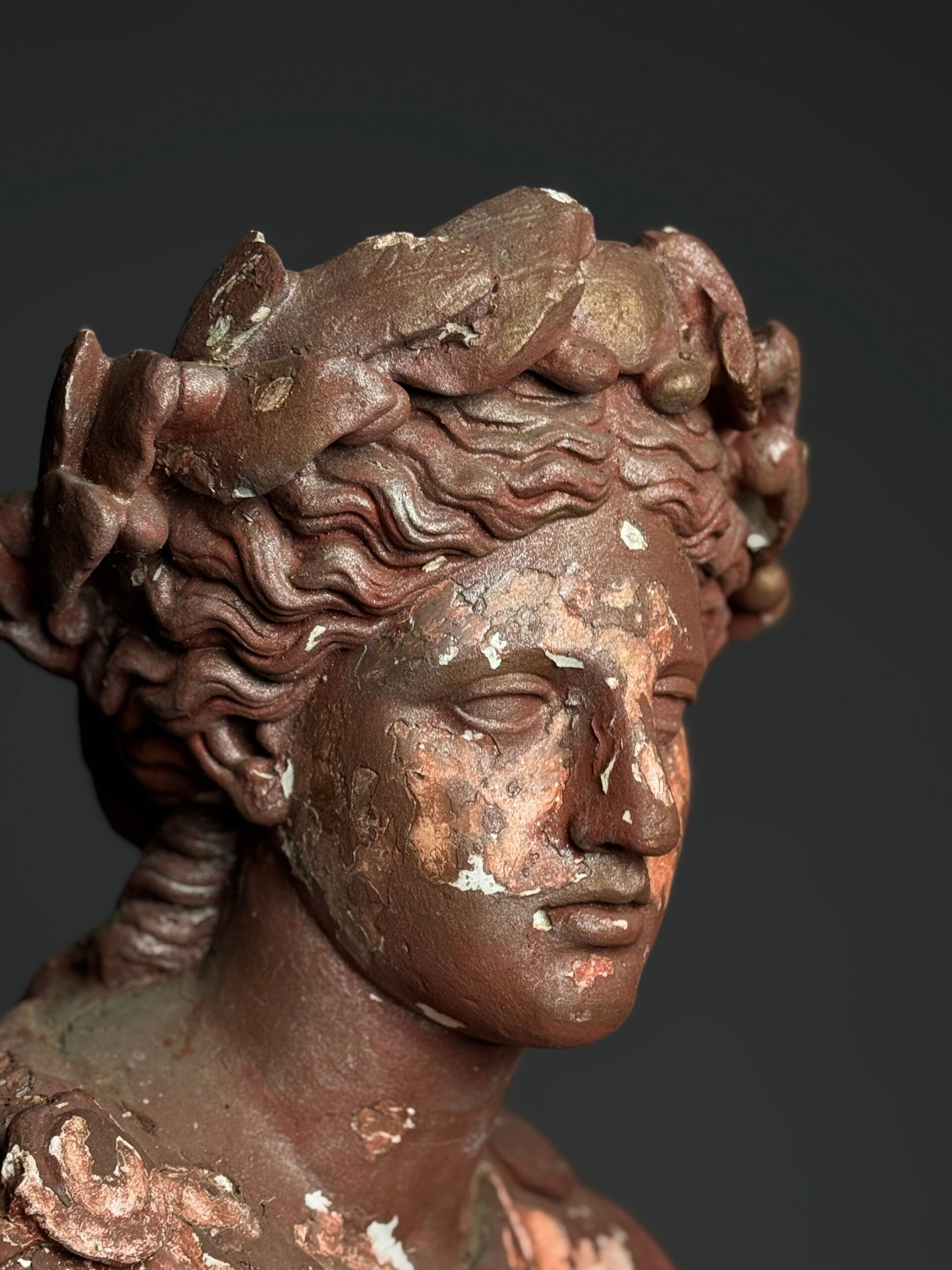 Statue en plâtre de déesse grecque du 20e siècle