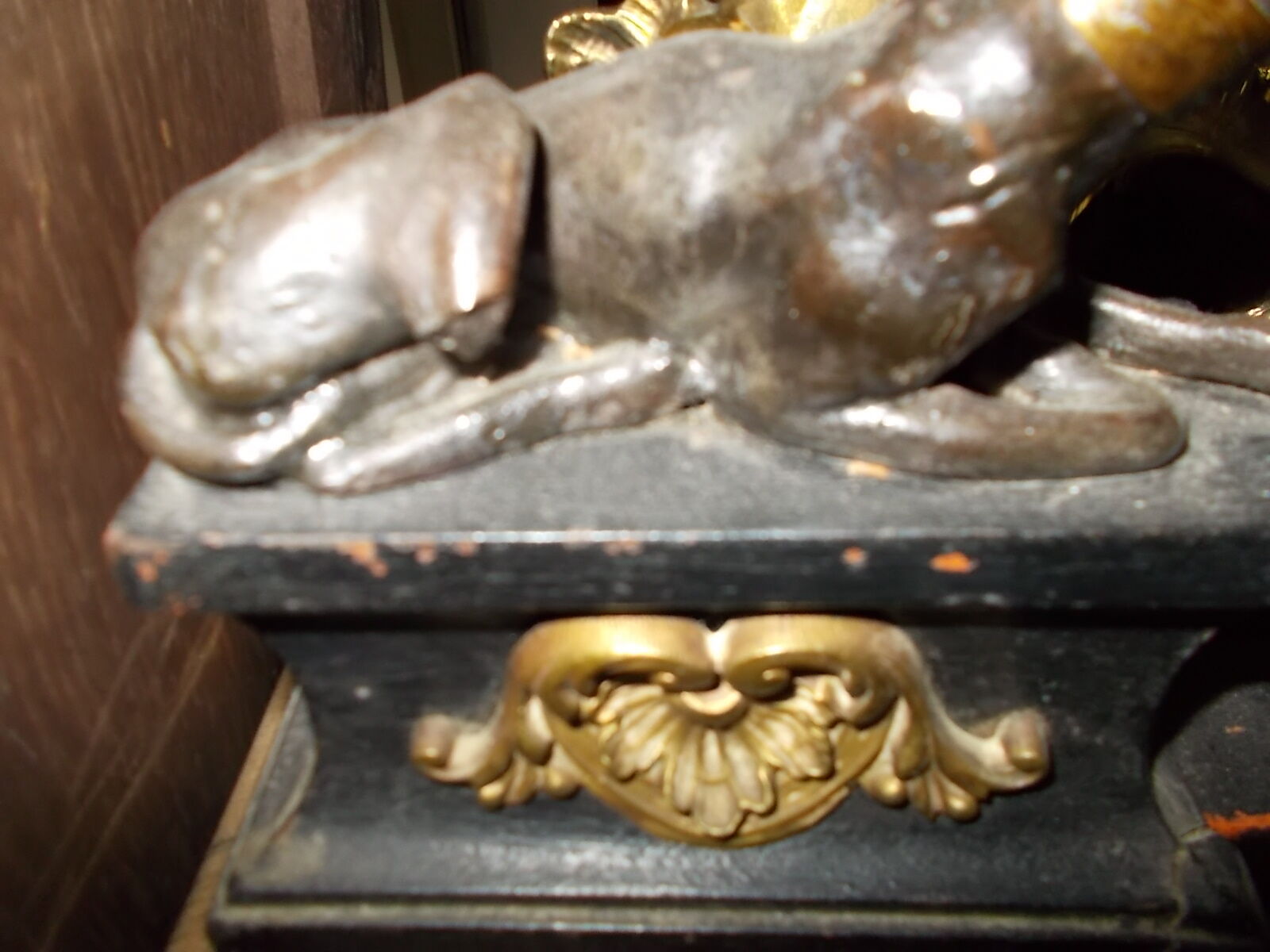 Chimney bar greyhounds