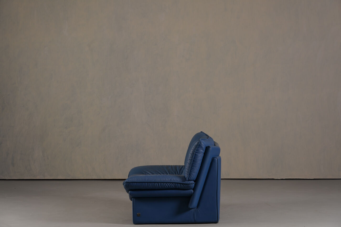 Nicoletti Salotti post-modern leather armchair, Italy 1980s