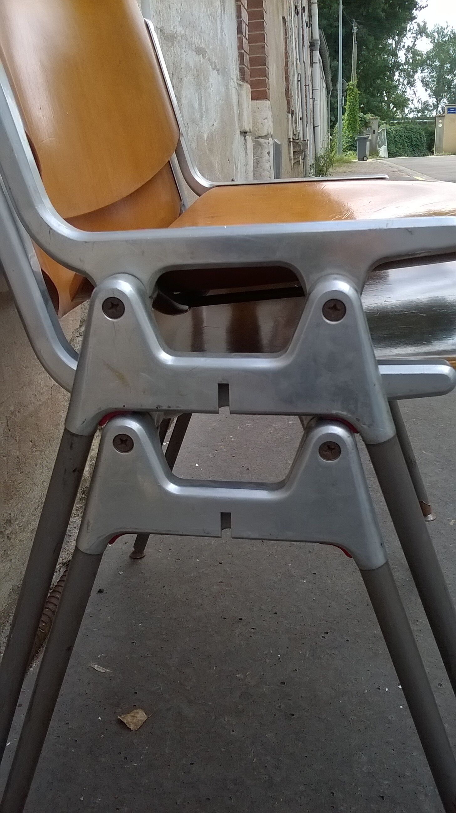 pairs chairs Giancarlo Piretti 1970