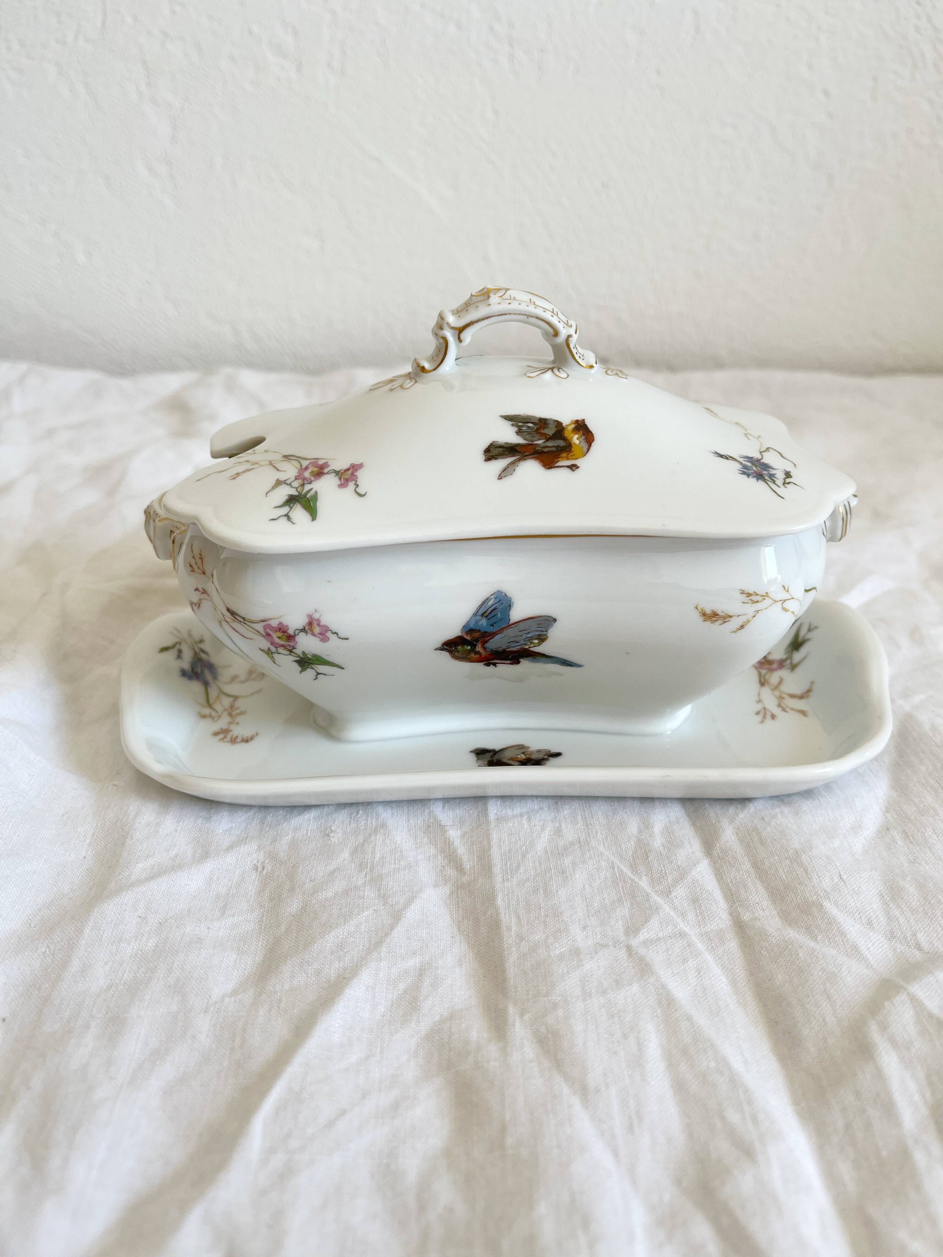 Antique Haviland Limoges porcelain sauce boat with lid, bird decor