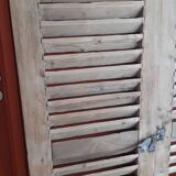 Paire de volets anciens décapés