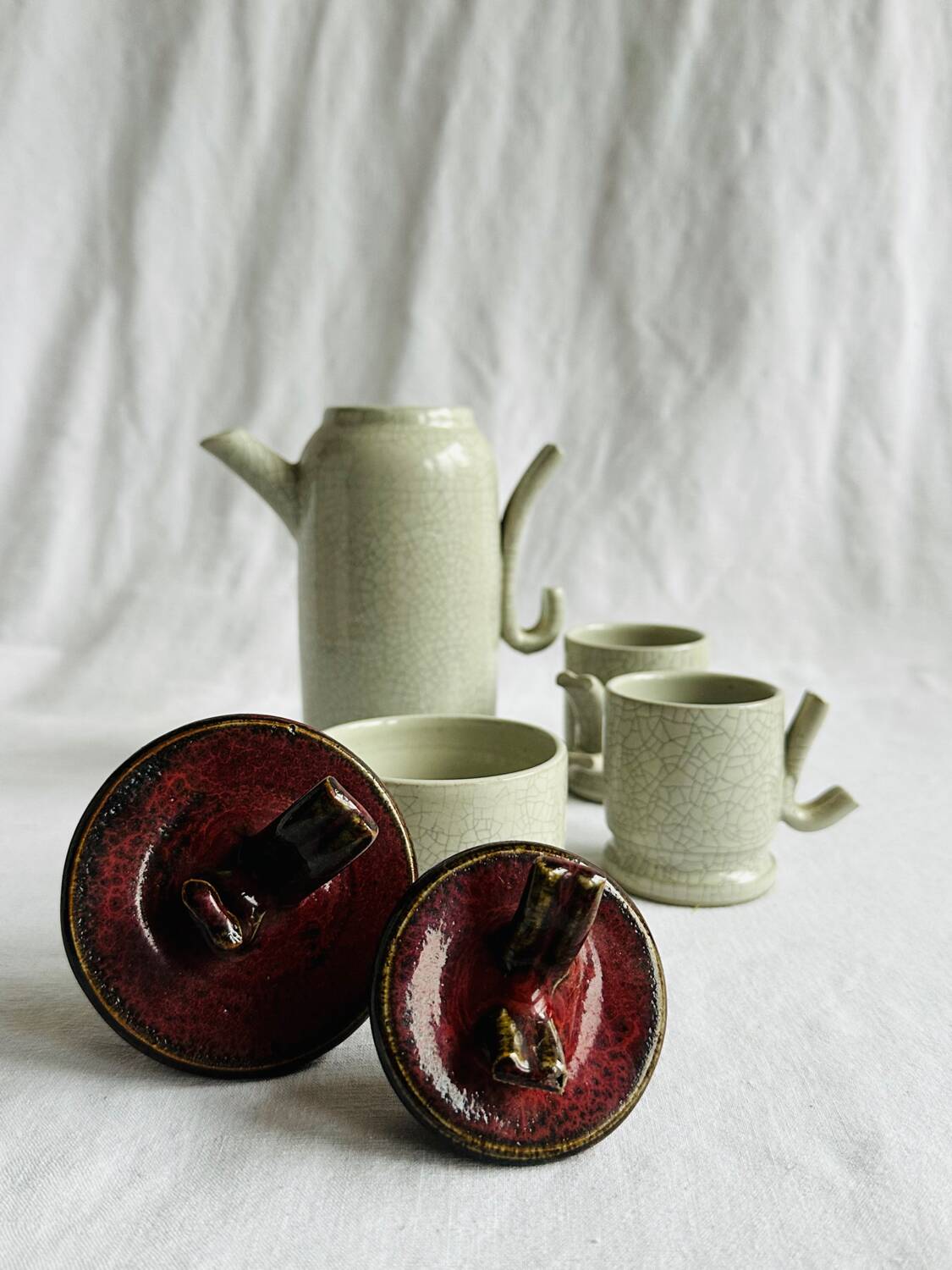 Cracked ceramic, signed.