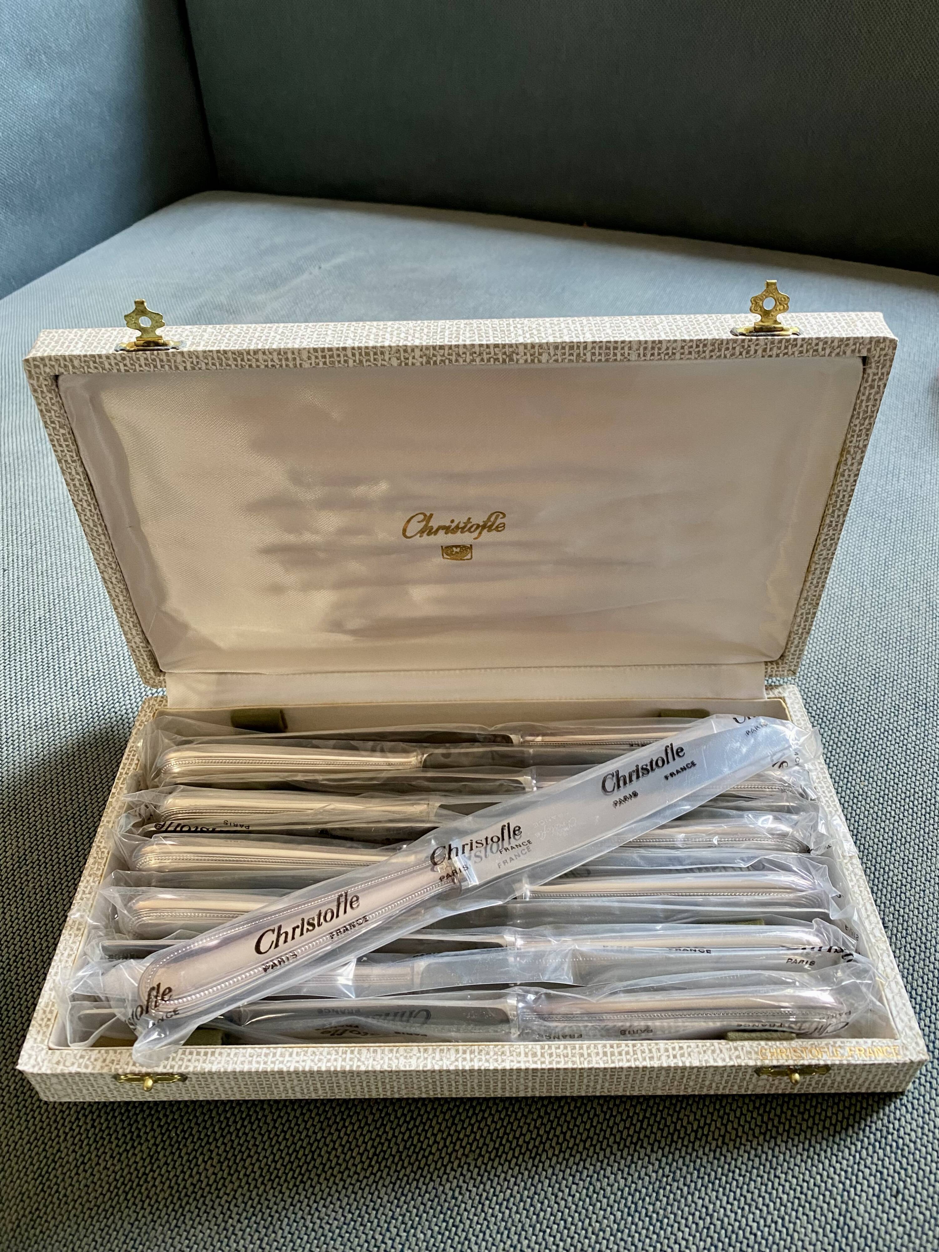 12 Christophe model beadles table knives