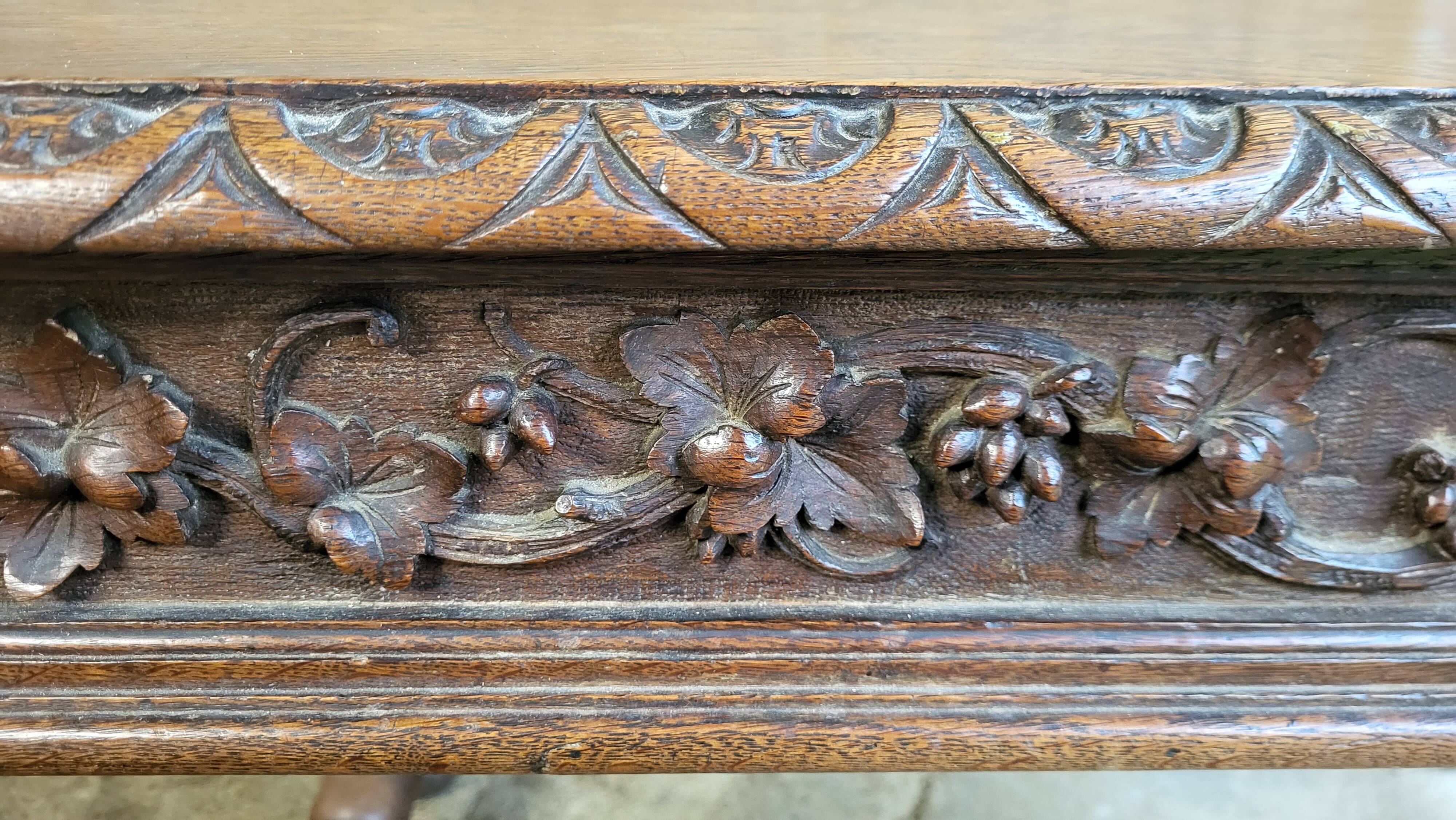 Louis xiii style writing desk table