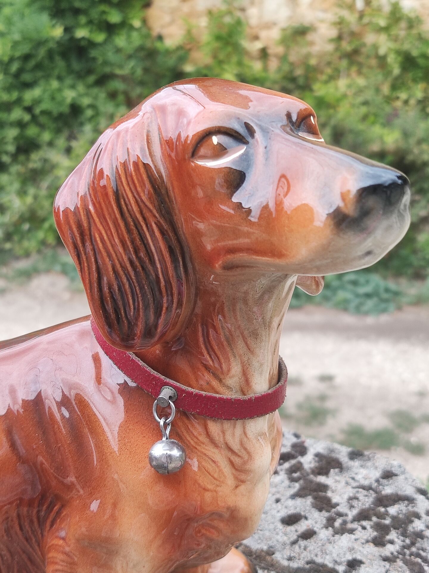 Large dachshund in German porcelain Cortendorf
