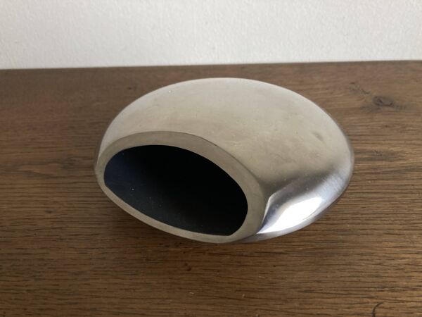Cendrier galet Space Age Dominique Imbert en inox poli 1970