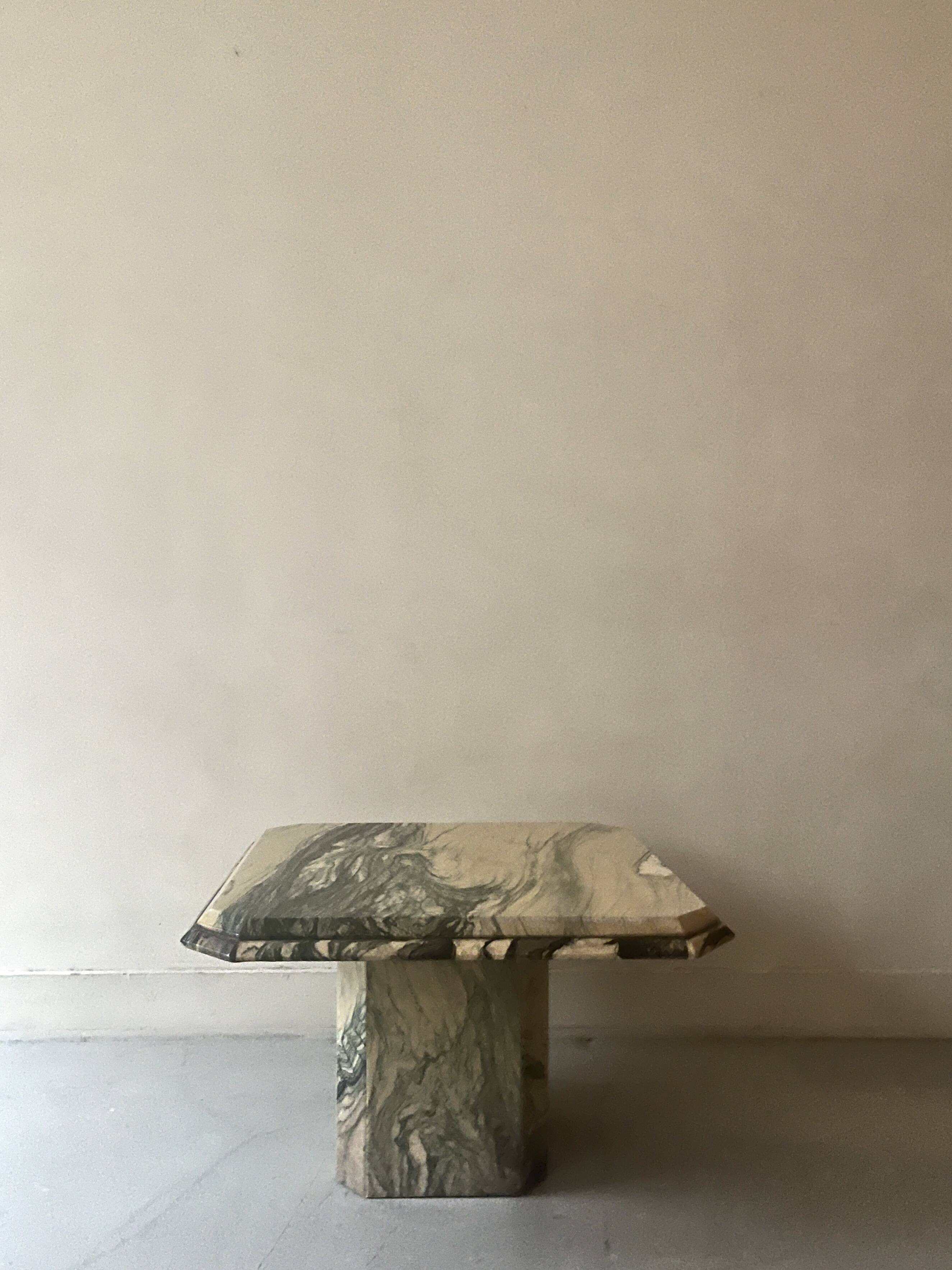 Octagonal coffee table in Italian beige/green veined marble, design 1970