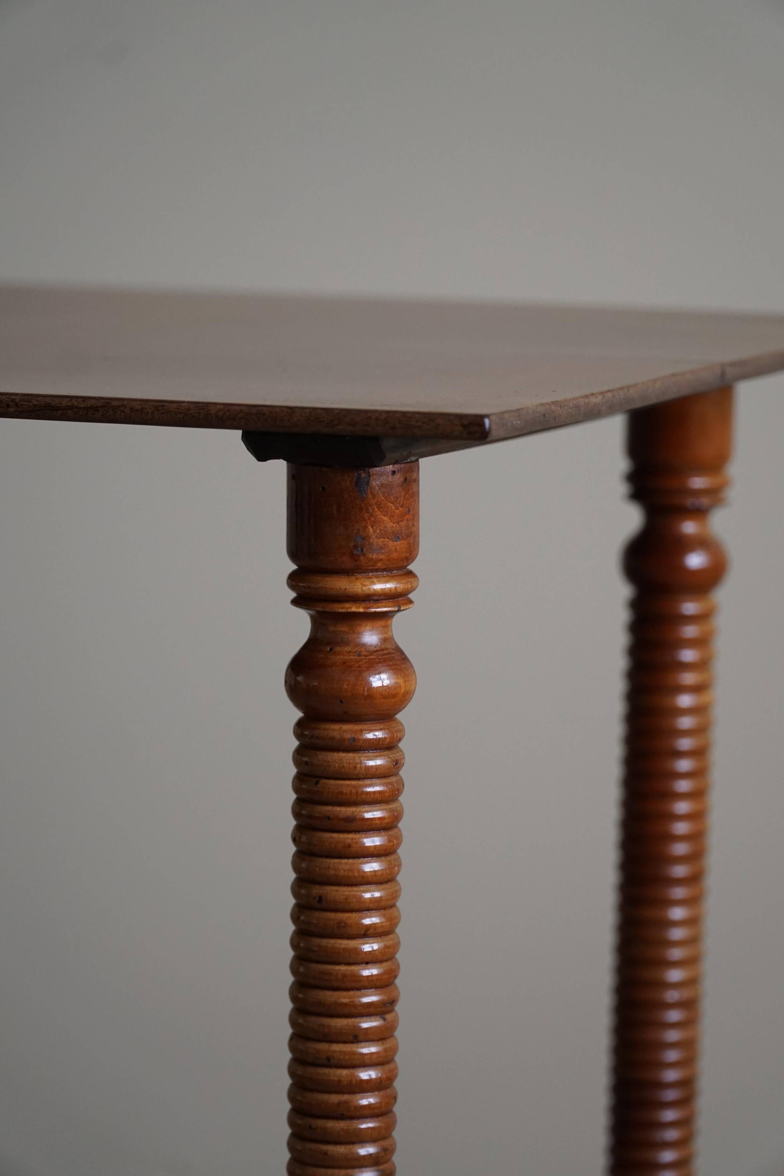 Danish side table / Pedestal with finely carved legs, early 20th century