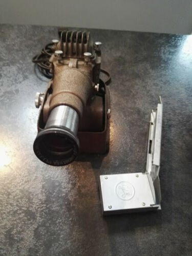 Old slide projector origin usa golde manumatic 1950