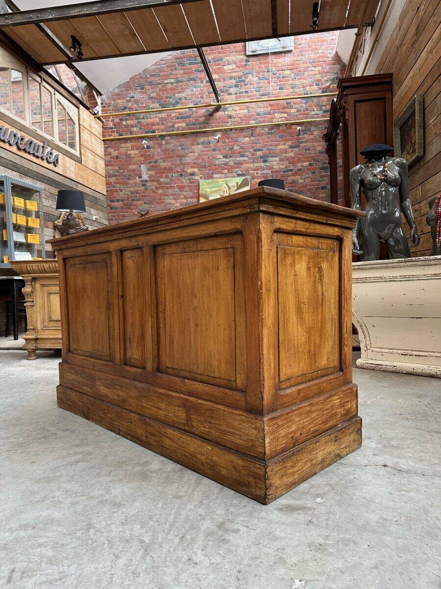 Shop counter early 20th century